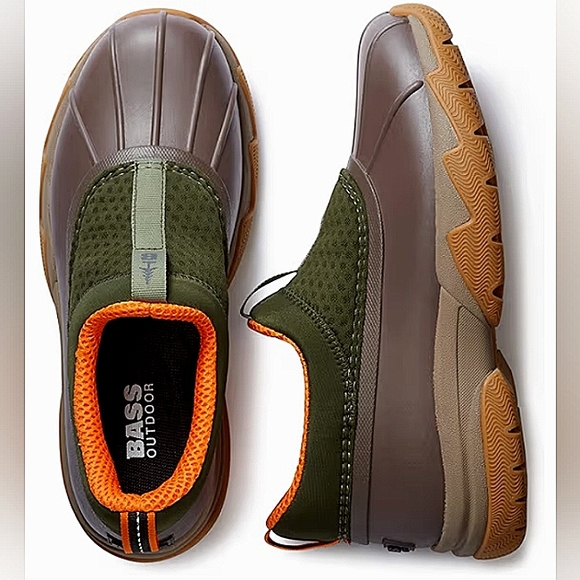 Bass Outdoors Shoes - New w/Box Bass Outdoors Women's Field Low-Top Duck Slip-On Shoes Size 8